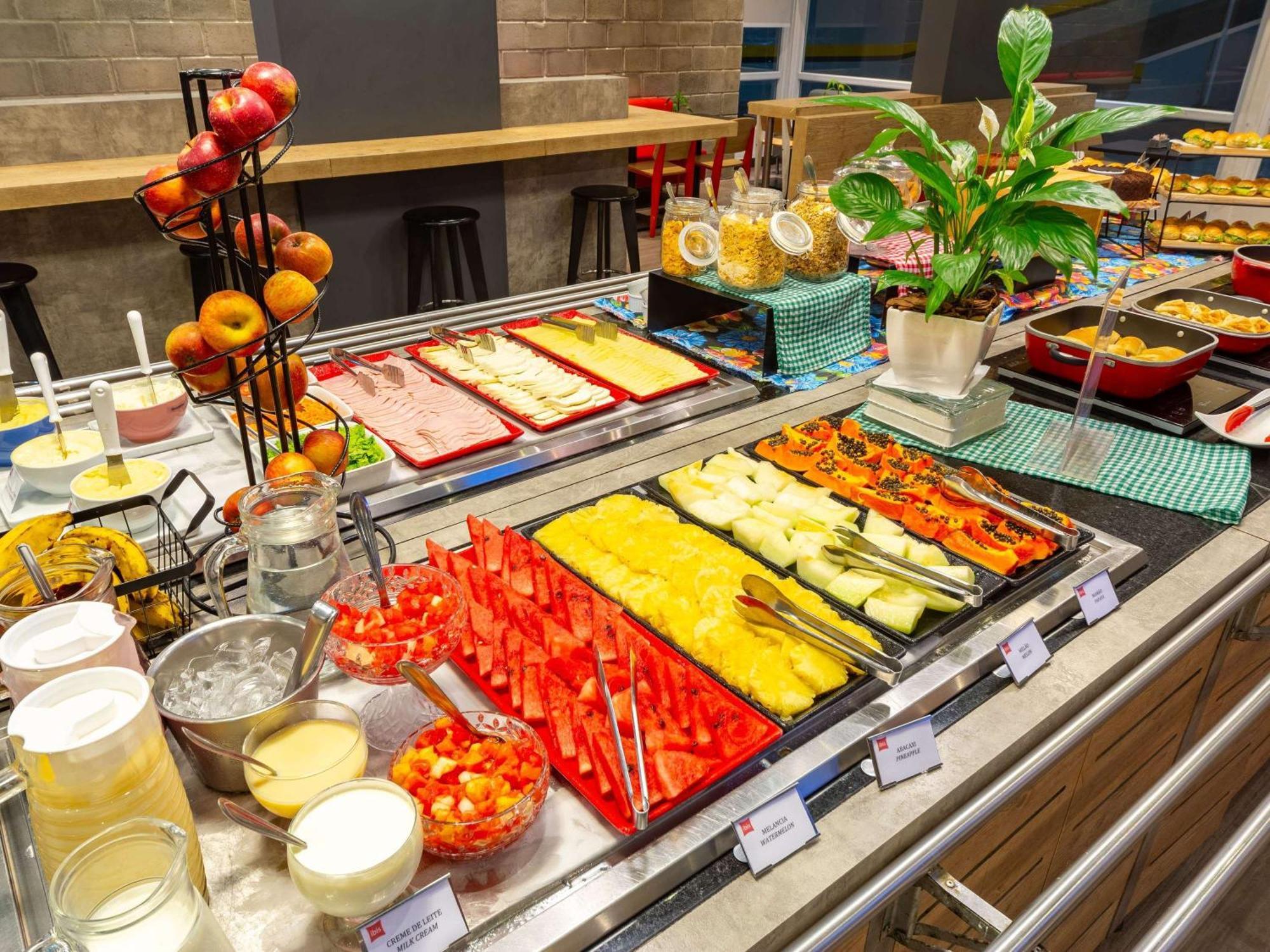 Ibis Manaus Aeroporto Hotell Eksteriør bilde